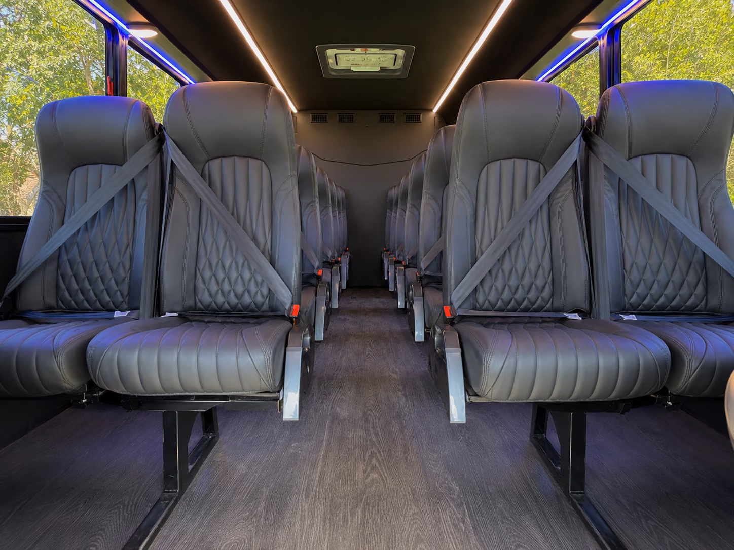easily book transportation for your next corporate event 5