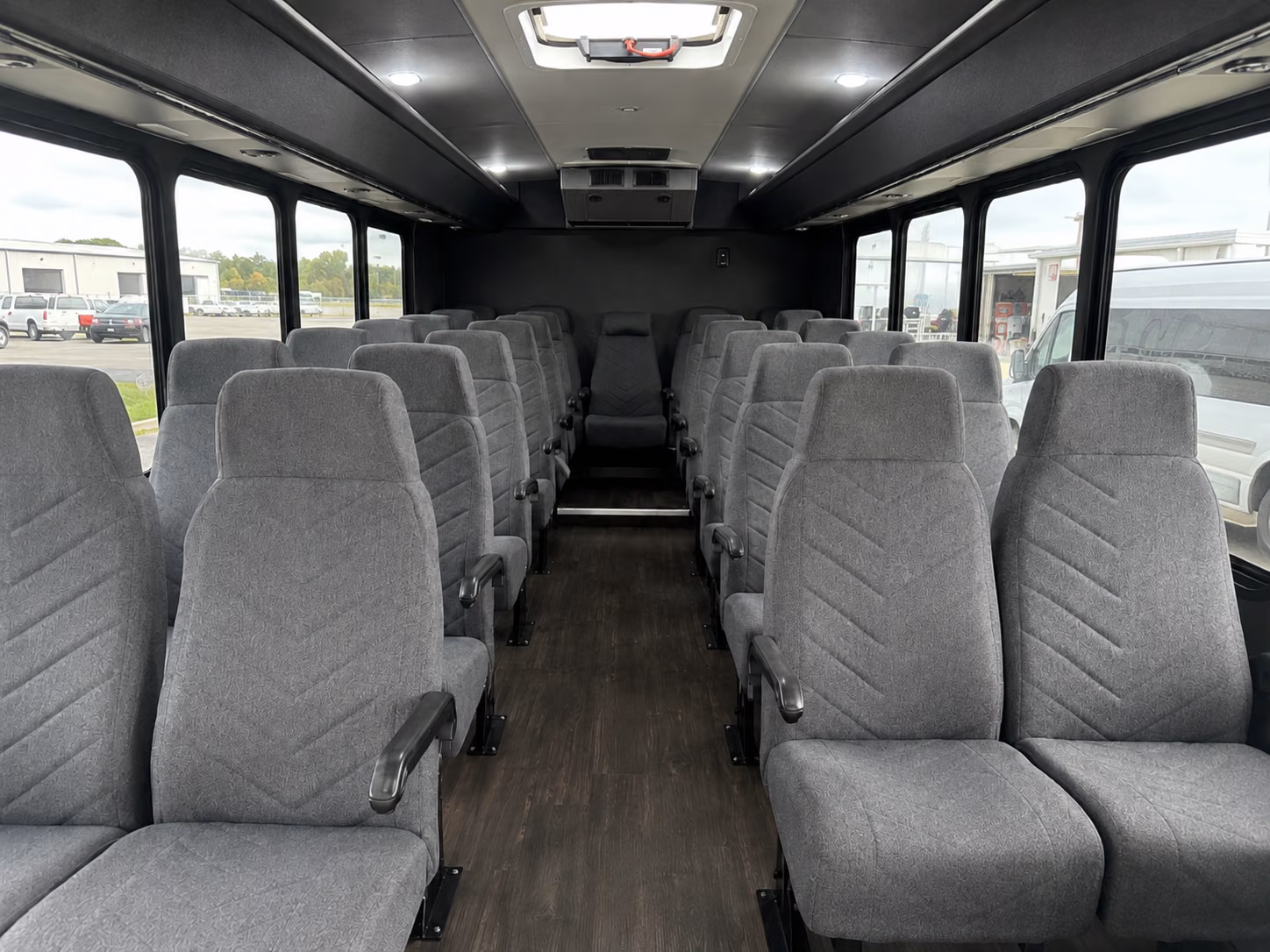 easily book transportation for your next prom 3