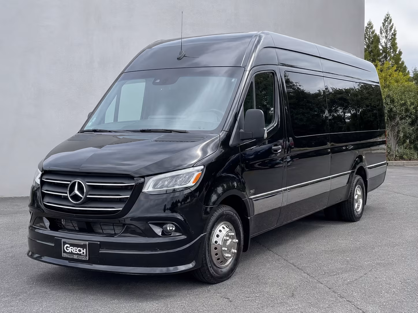 easily book transportation for your next sporting event 5