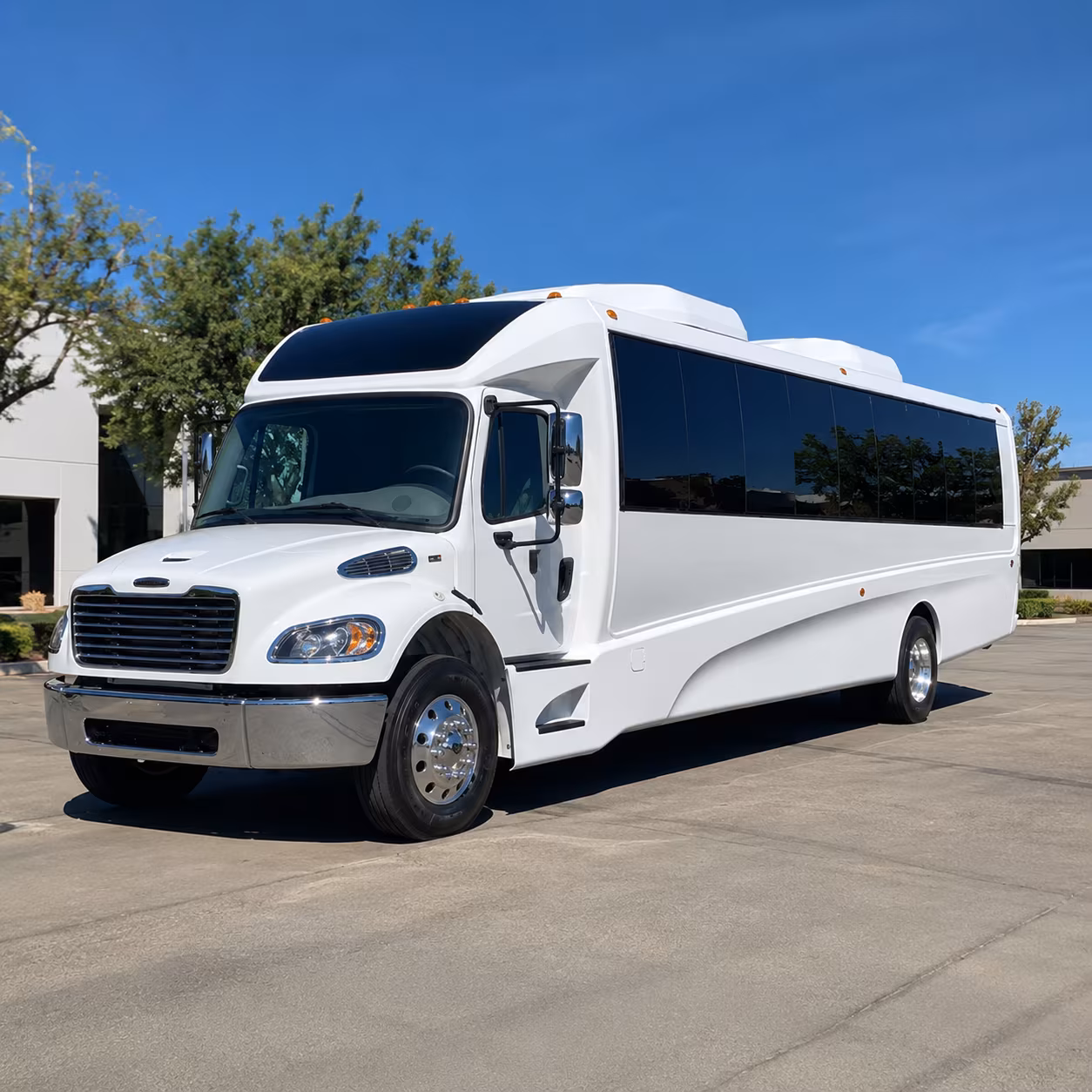 st george 28 passenger minibus