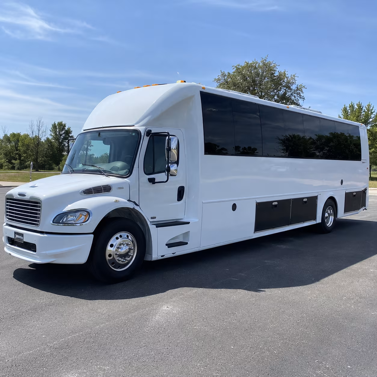 st george 40 passenger party bus